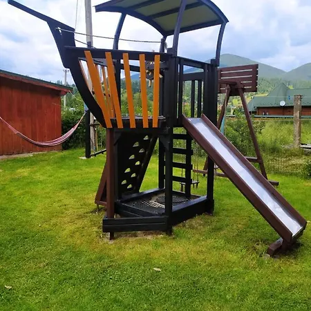 котедж,,гуцульське рандеву