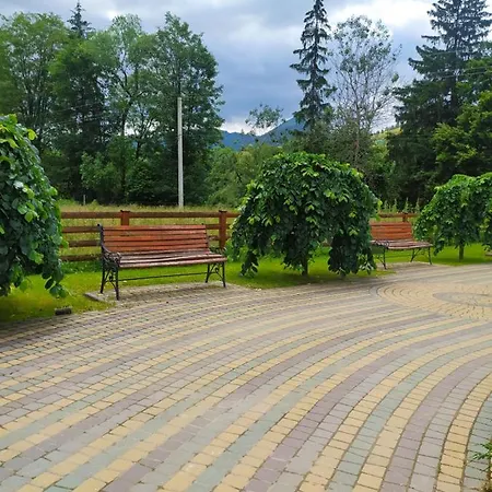 котедж,,гуцульське рандеву