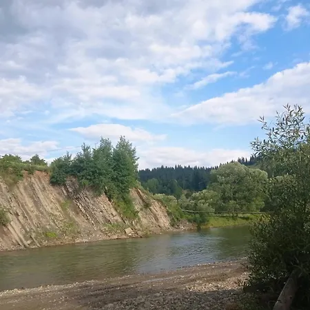 котедж,,гуцульське рандеву